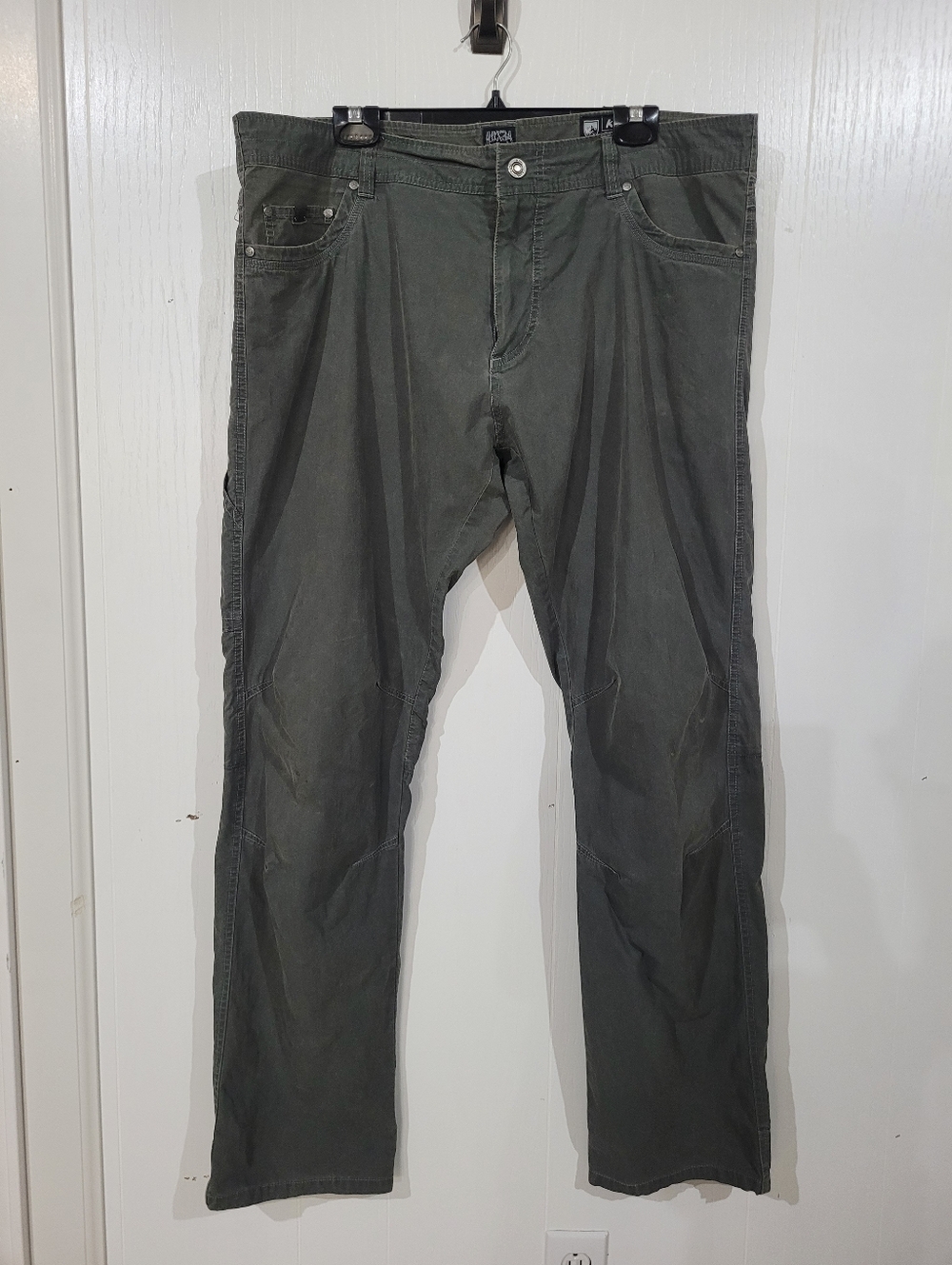 Kuhl Men's Dark Olive Green Revolvr Lean Straight-Leg Travel Pants Size 40x34